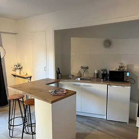 Coquet 10 Min De Cannes Apartment *